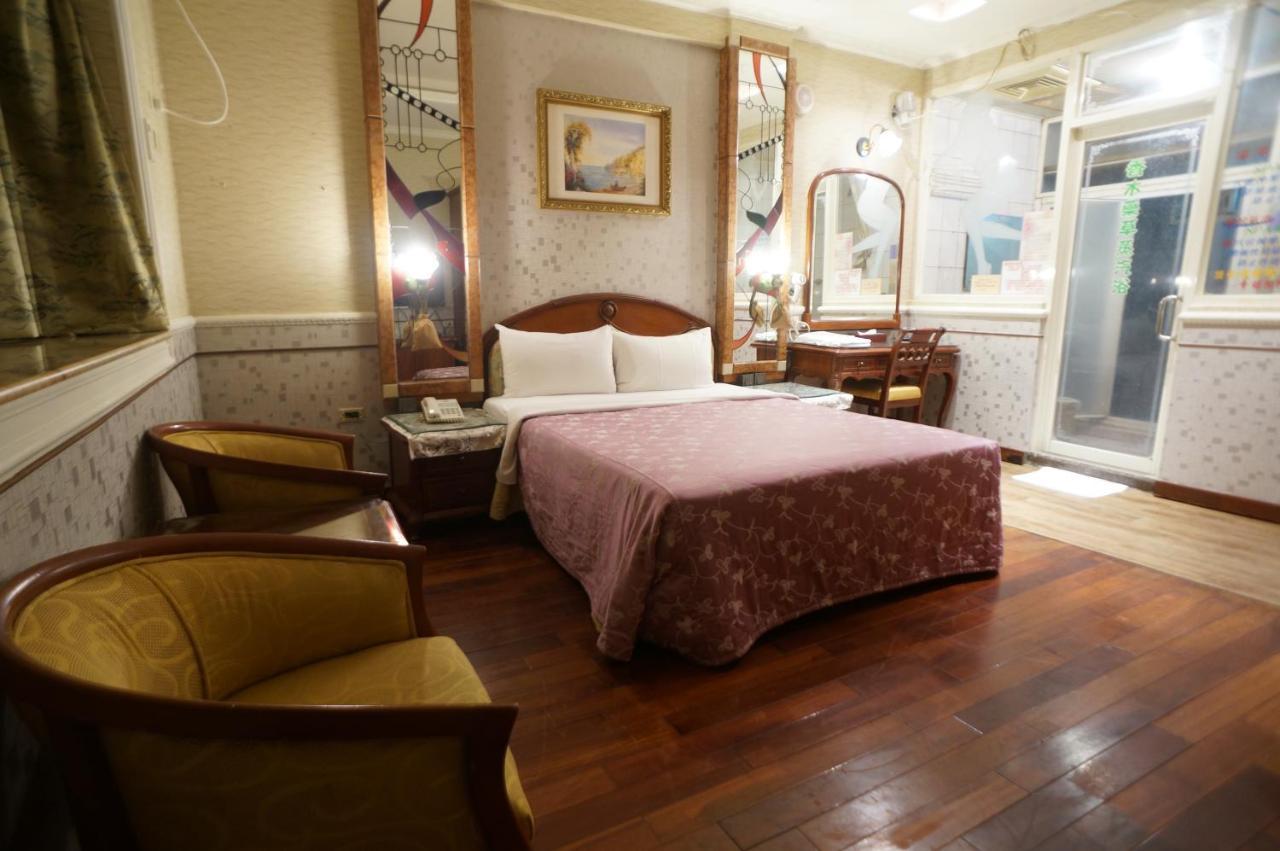 愛情海 Motel Toufen Esterno foto