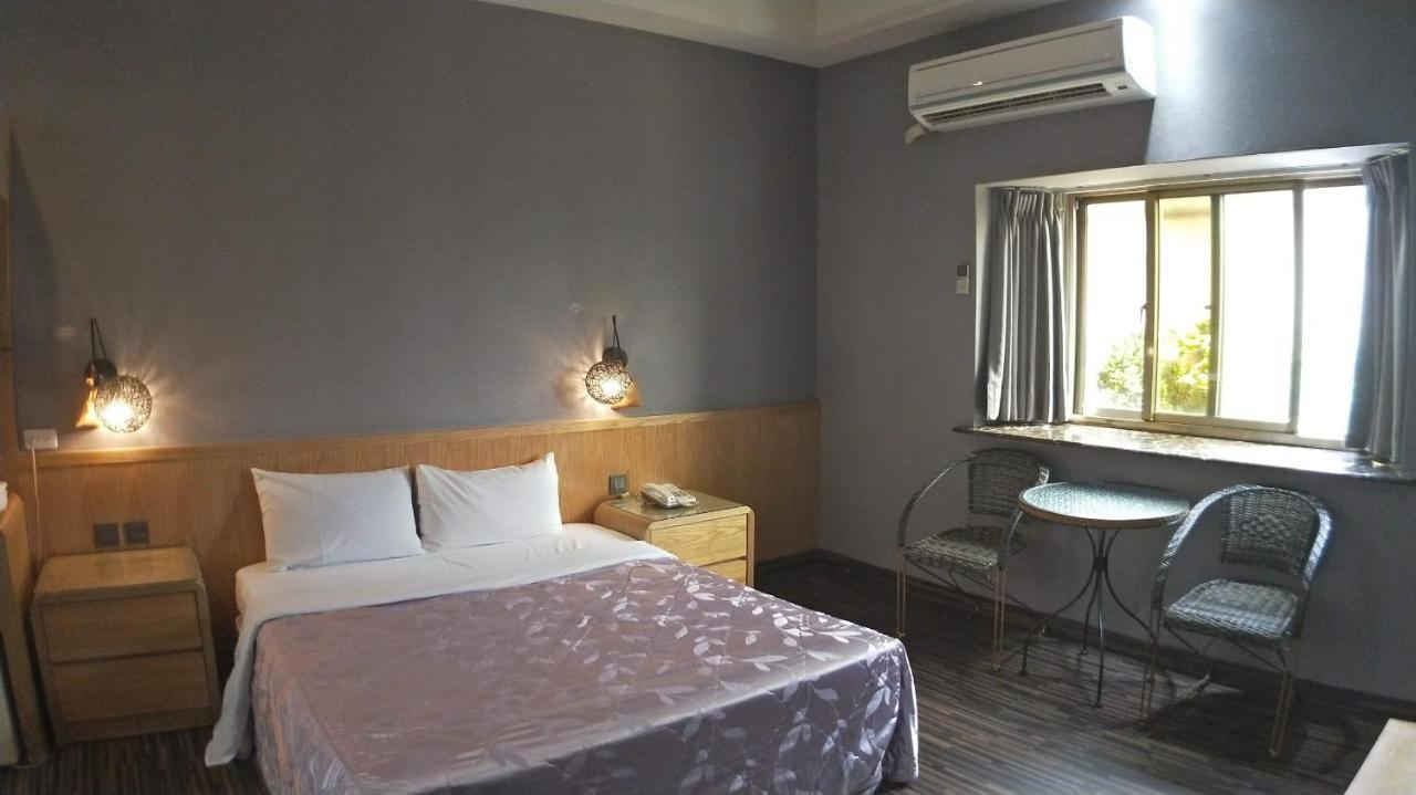 愛情海 Motel Toufen Esterno foto