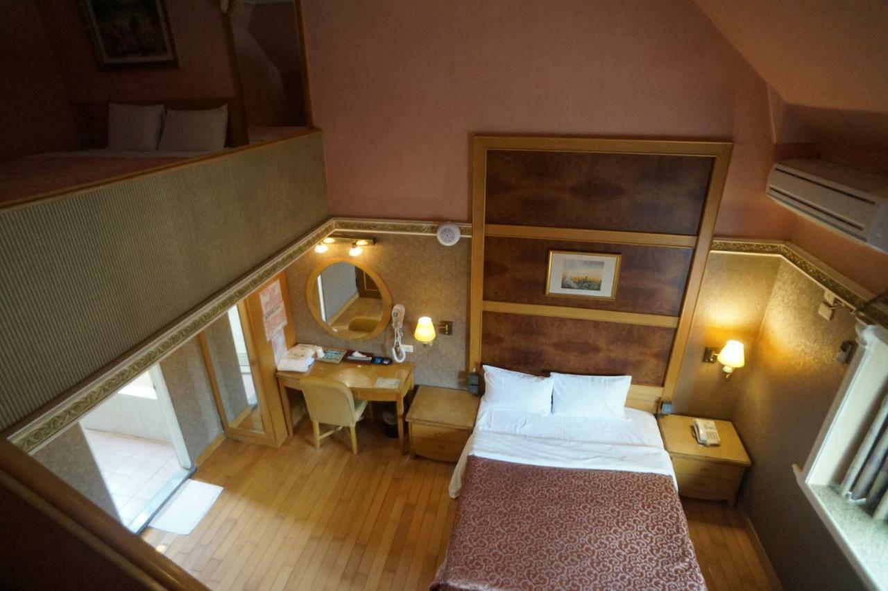 愛情海 Motel Toufen Esterno foto