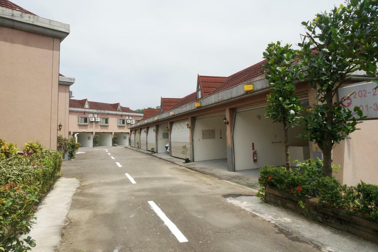 愛情海 Motel Toufen Esterno foto